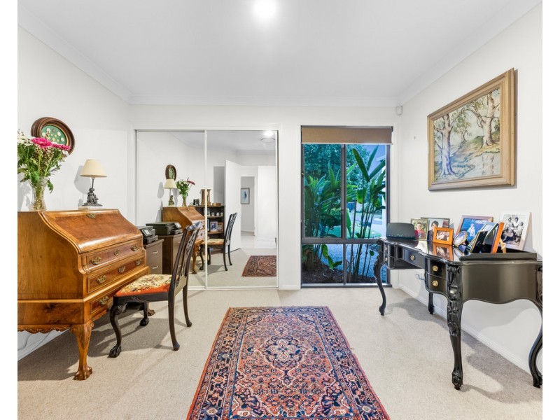 15 Lochern Court, North Lakes QLD 4509