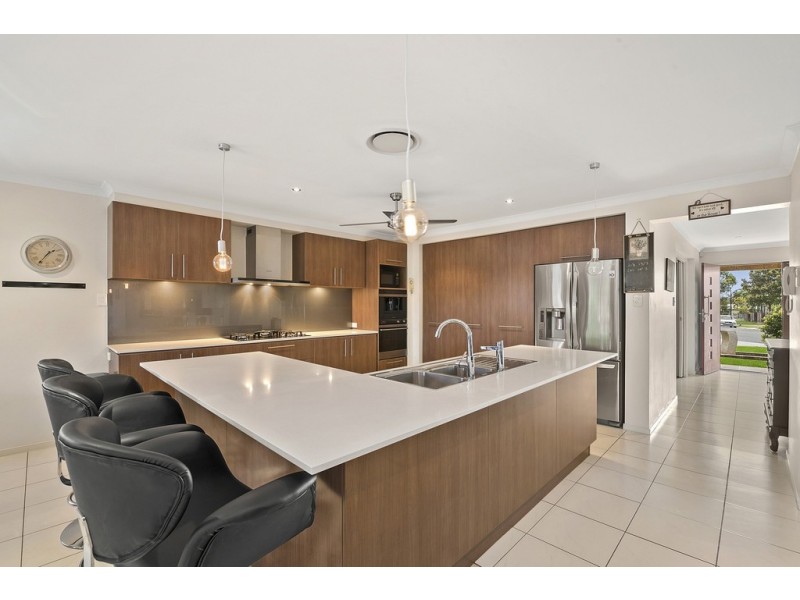 5 Ningaui Crescent, North Lakes QLD 4509