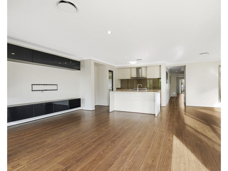 90 Birkdale Circuit, North Lakes QLD 4509