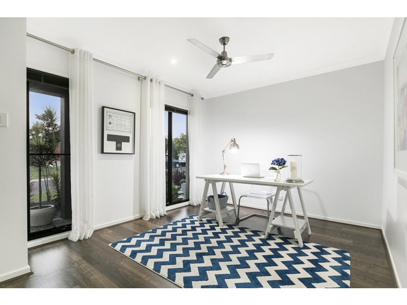 11 Paterson Street, North Lakes QLD 4509