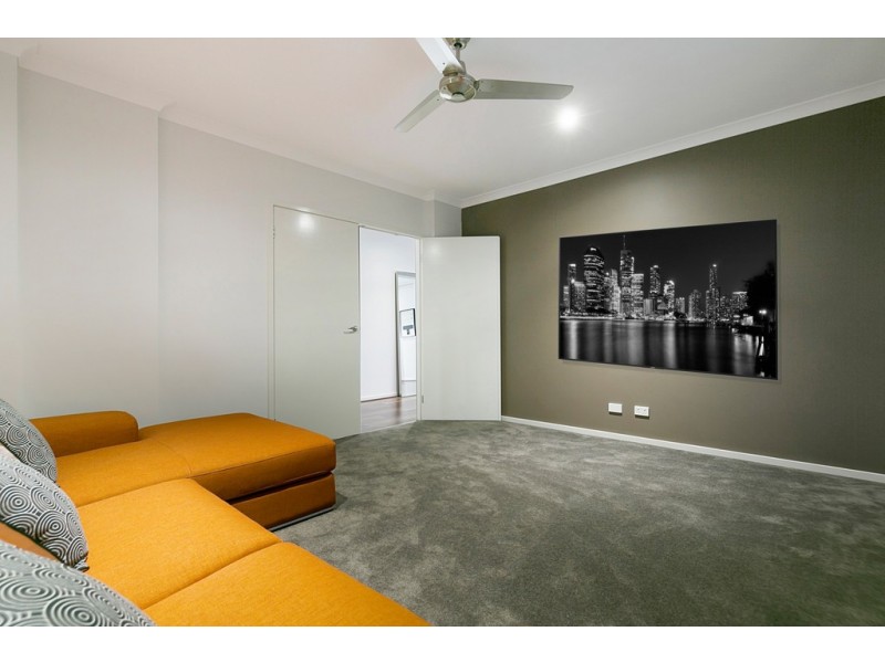 11 Paterson Street, North Lakes QLD 4509