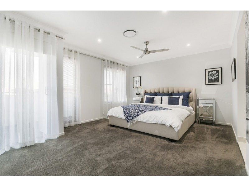 11 Paterson Street, North Lakes QLD 4509