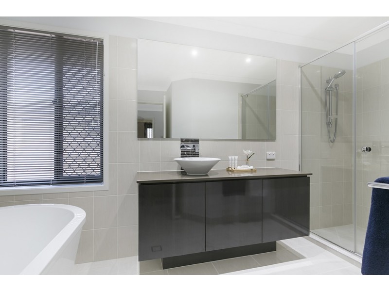 11 Paterson Street, North Lakes QLD 4509