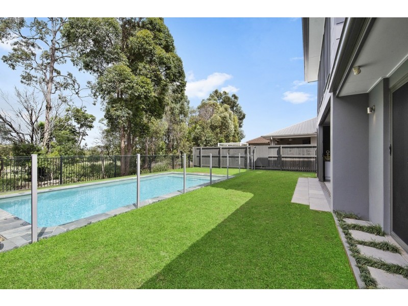 56 Dickson Crescent, North Lakes QLD 4509