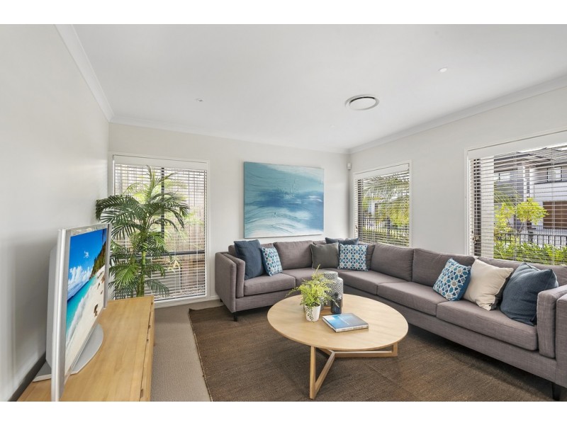 5 Markwell Crescent, Mango Hill QLD 4509