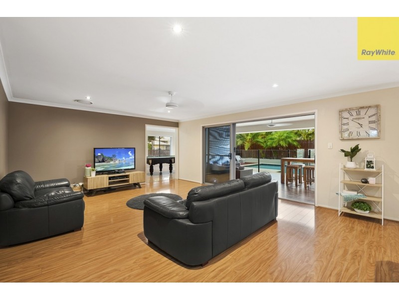 6 Alexandra Avenue, North Lakes QLD 4509