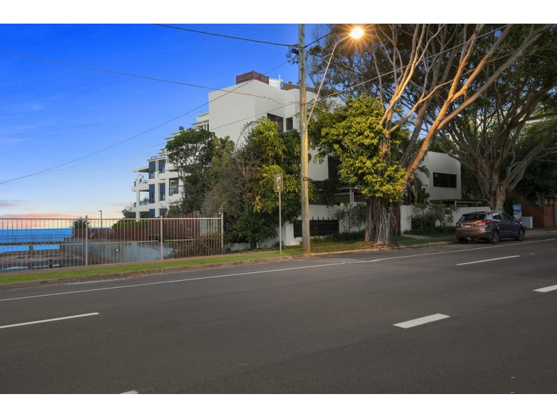 4/46-48 Prince Edward Parade, Redcliffe QLD 4020