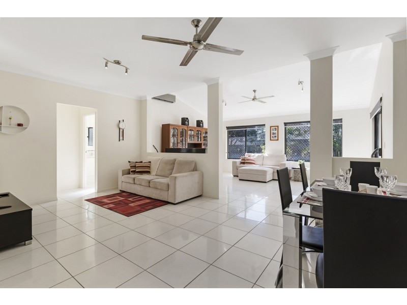 8 Parry Street, North Lakes QLD 4509