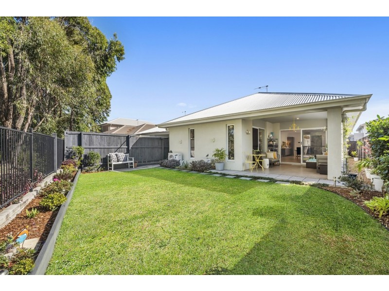 48 Dickson Crescent, North Lakes QLD 4509