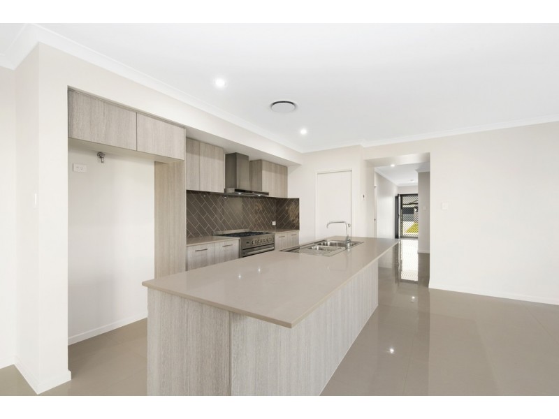 69 Carson Circuit, Mango Hill QLD 4509