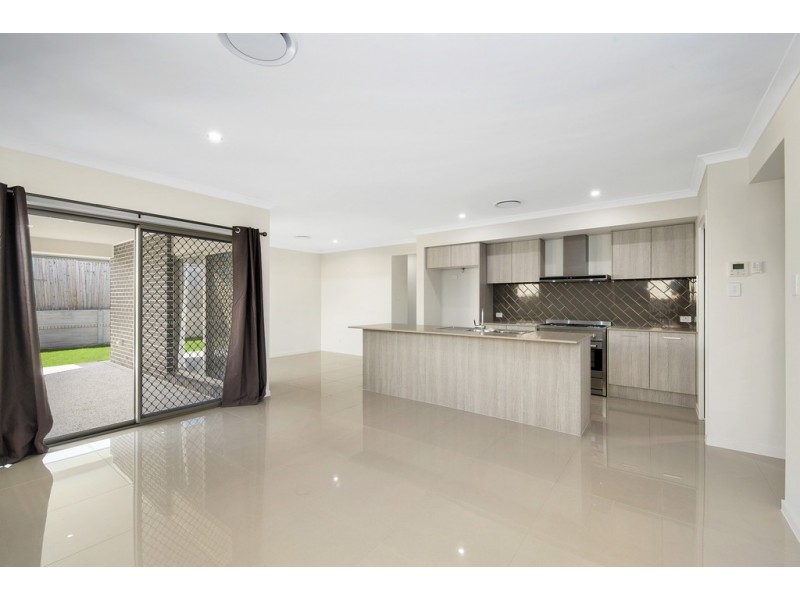 69 Carson Circuit, Mango Hill QLD 4509