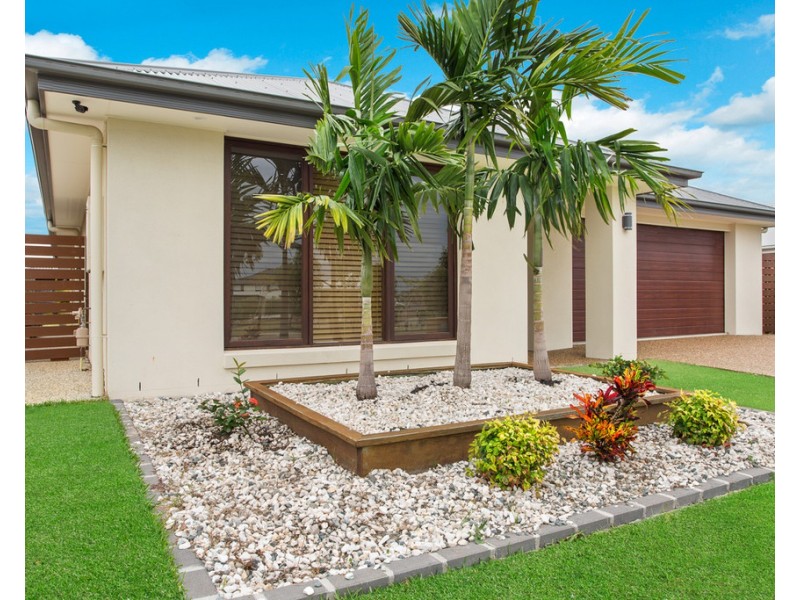 97 Cowen Terrace, North Lakes QLD 4509