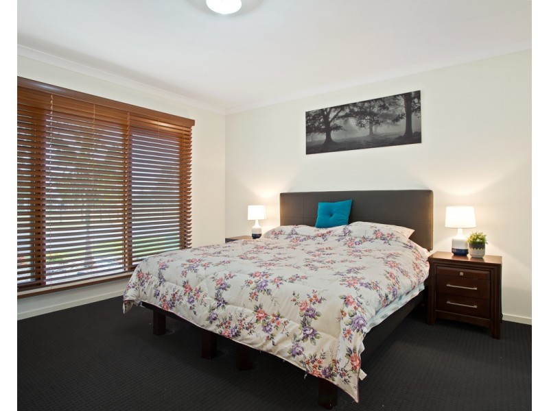97 Cowen Terrace, North Lakes QLD 4509