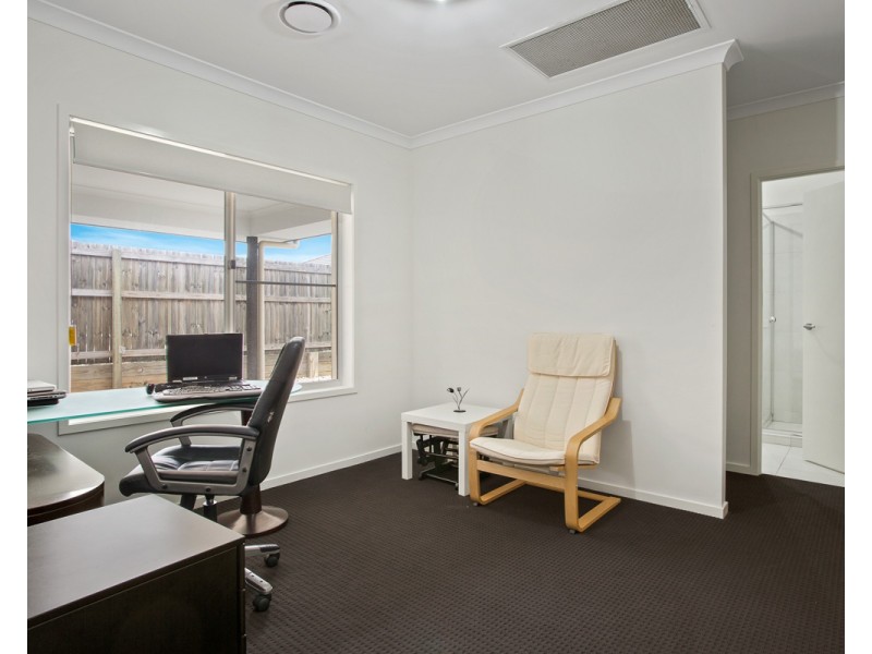 97 Cowen Terrace, North Lakes QLD 4509