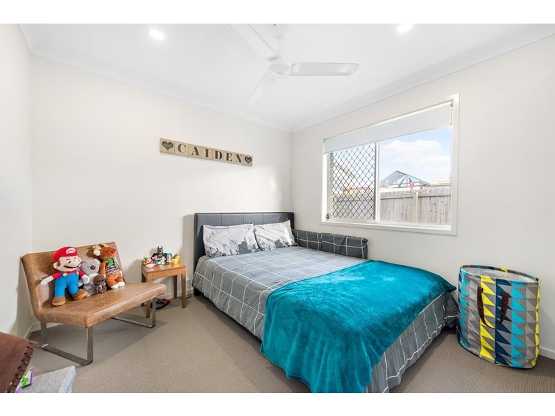 14 Cooloola Crescent, North Lakes QLD 4509