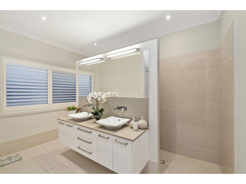 15 Kennedy Court, North Lakes QLD 4509