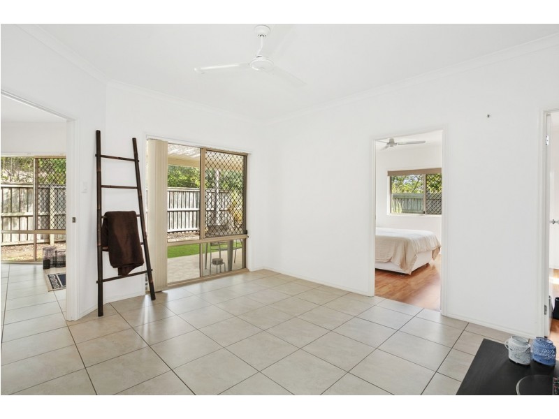 25 Cottonwood Circuit, North Lakes QLD 4509