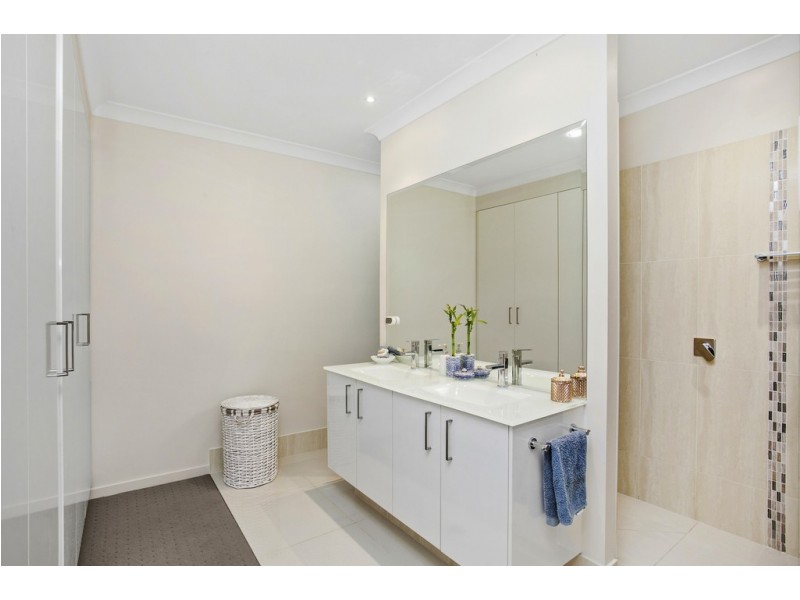 96 Birkdale Circuit, North Lakes QLD 4509