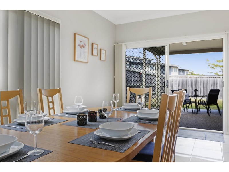 35 Dusky Street, North Lakes QLD 4509