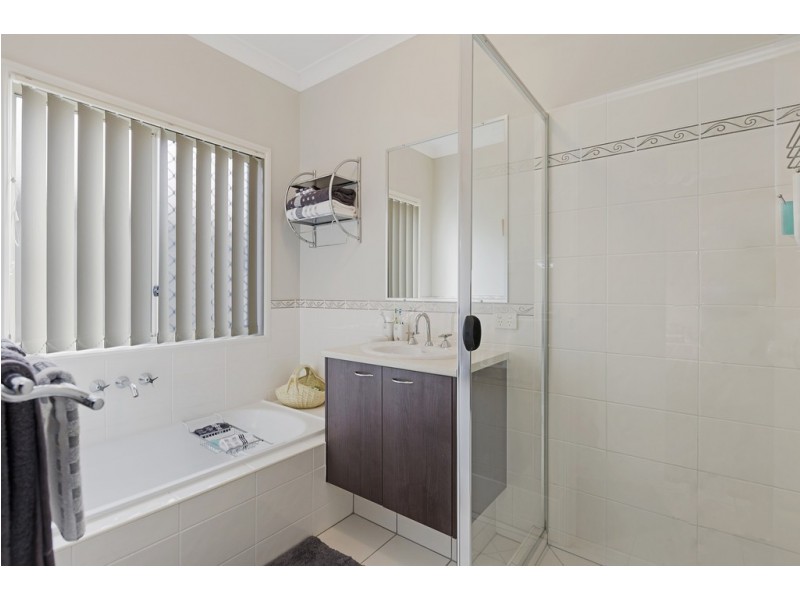 35 Dusky Street, North Lakes QLD 4509