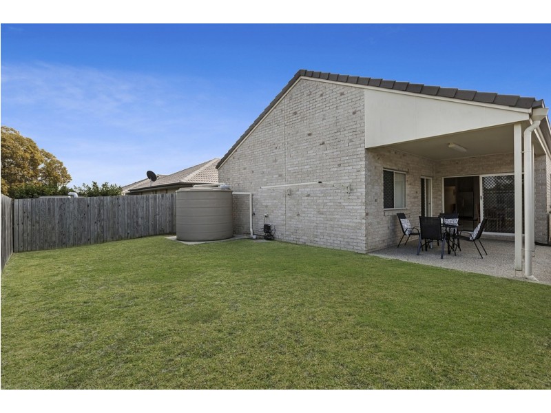35 Dusky Street, North Lakes QLD 4509