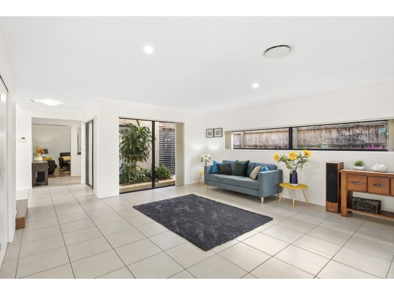 11 Riley Court, North Lakes QLD 4509