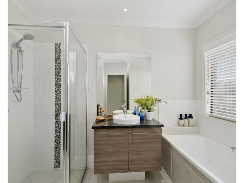 5 Markwell Crescent, Mango Hill QLD 4509