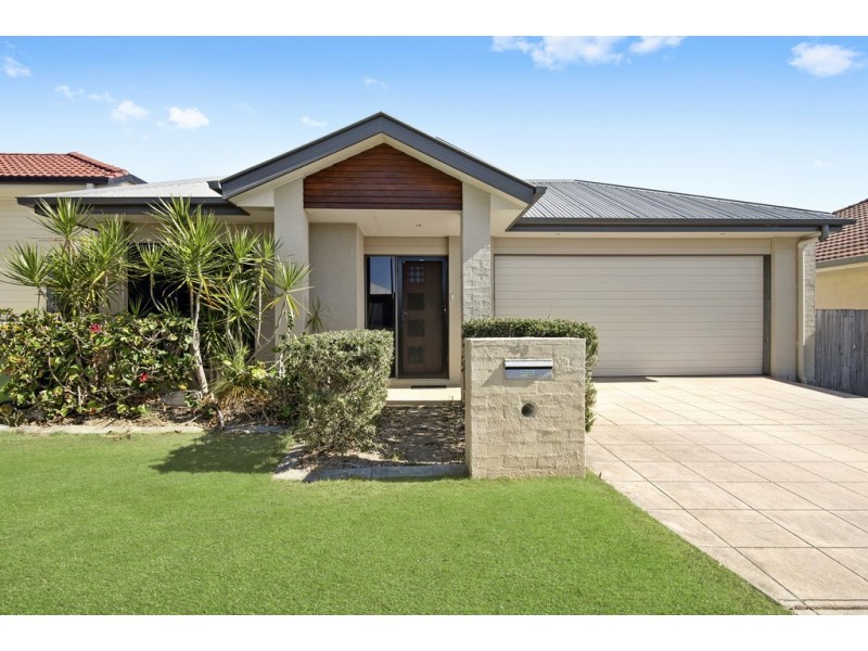 11 Parry Street, North Lakes QLD 4509