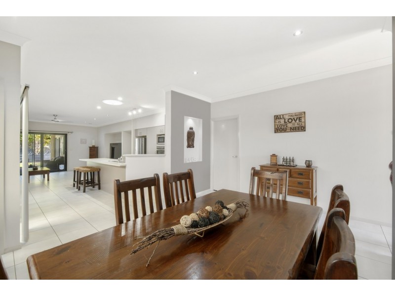 11 Parry Street, North Lakes QLD 4509