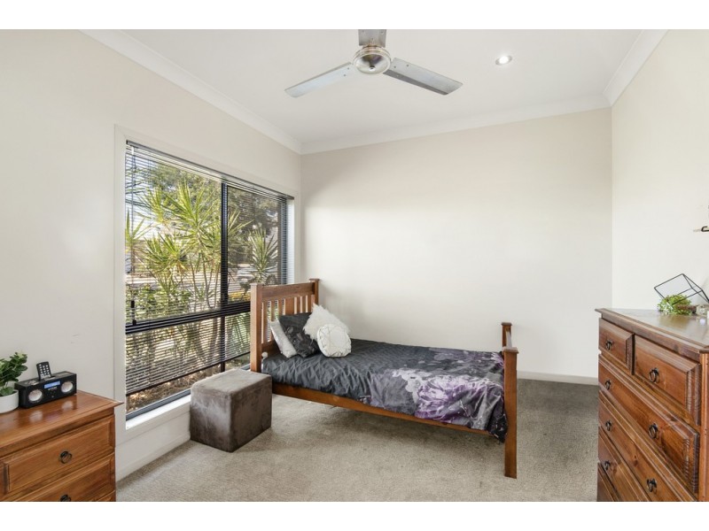 11 Parry Street, North Lakes QLD 4509