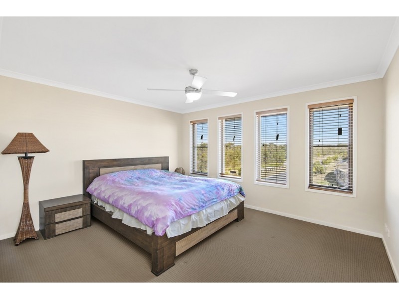 74 Expedition Drive, North Lakes QLD 4509