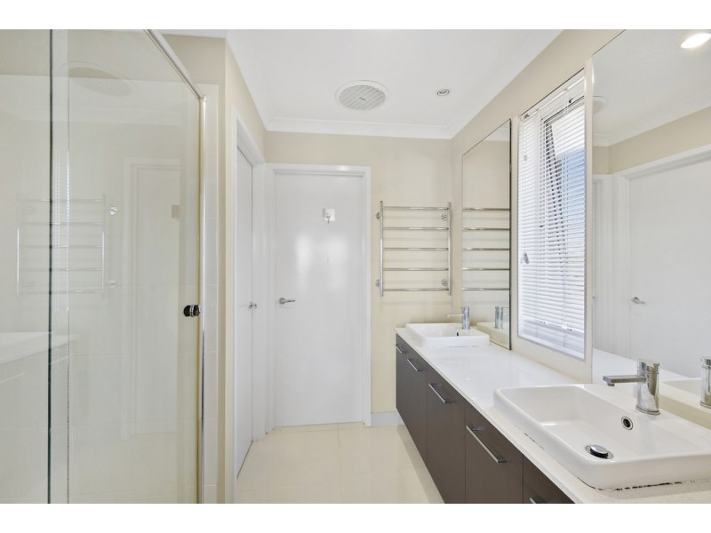 74 Expedition Drive, North Lakes QLD 4509