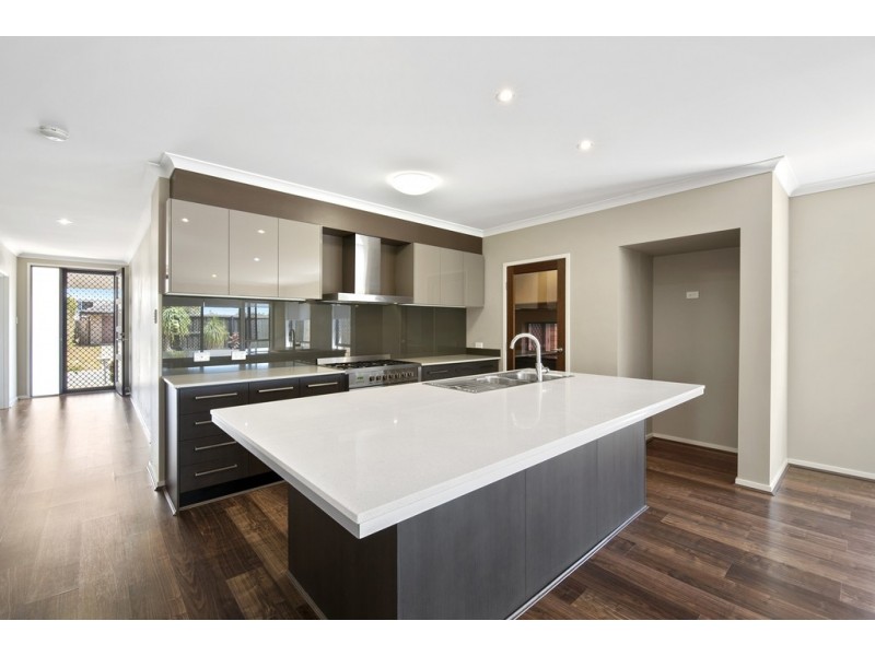 18 Bellenden Street, North Lakes QLD 4509