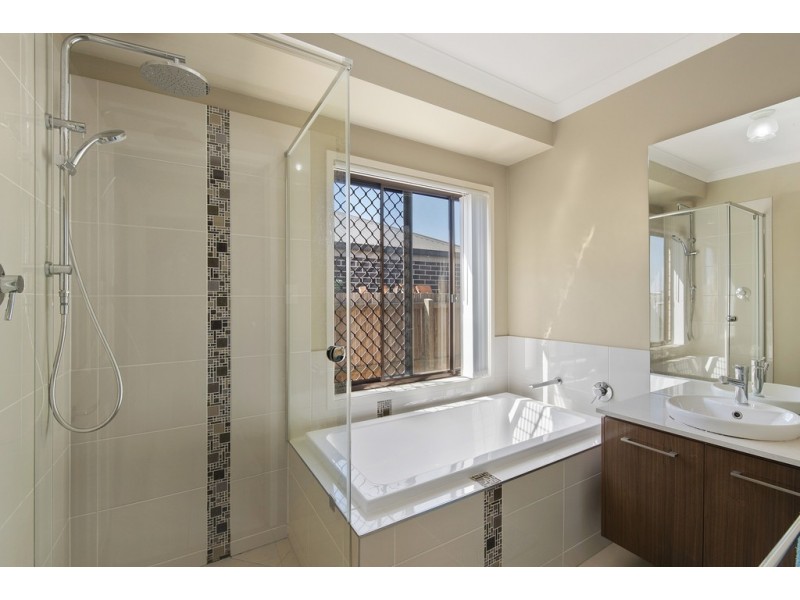 23 Gordon Crescent, Mango Hill QLD 4509