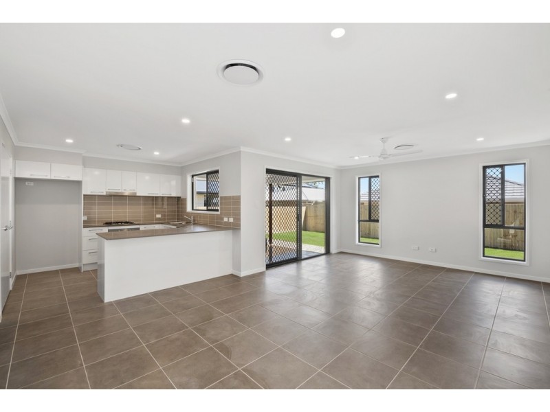 183 Spinnaker Boulevard, Newport QLD 4020