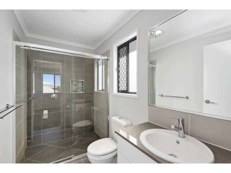 183 Spinnaker Boulevard, Newport QLD 4020