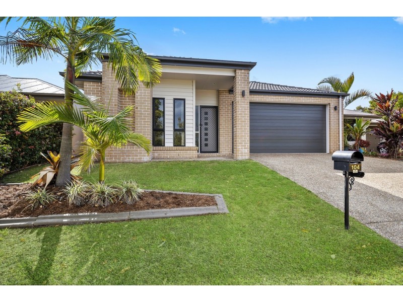 104 Nicklaus Parade, North Lakes QLD 4509