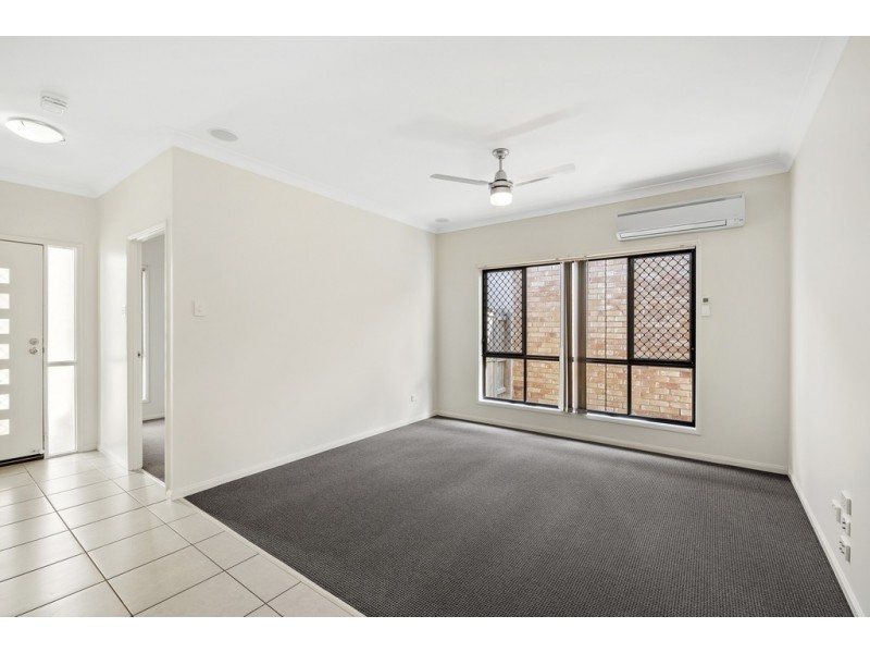 104 Nicklaus Parade, North Lakes QLD 4509