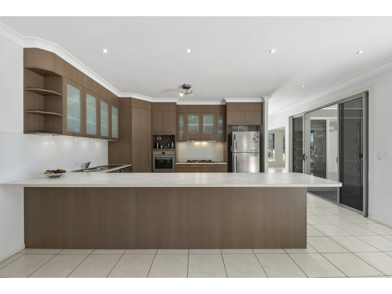 28 Tuckeroo Parade, North Lakes QLD 4509