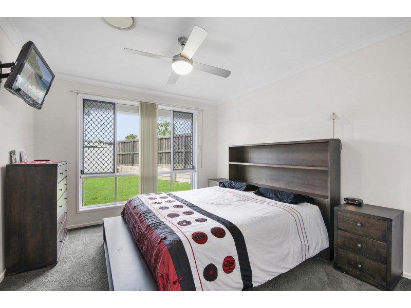 25 Lanagan Circuit, North Lakes QLD 4509