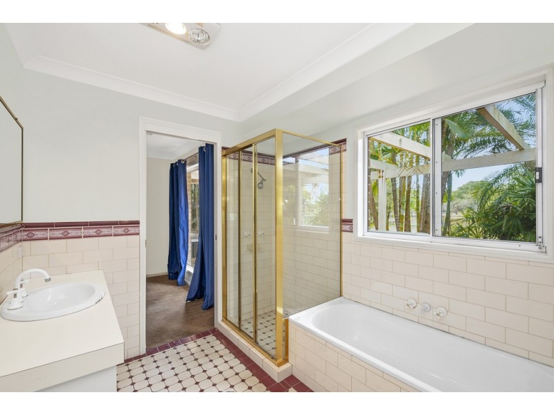 16 Belford Drive, Burpengary QLD 4505