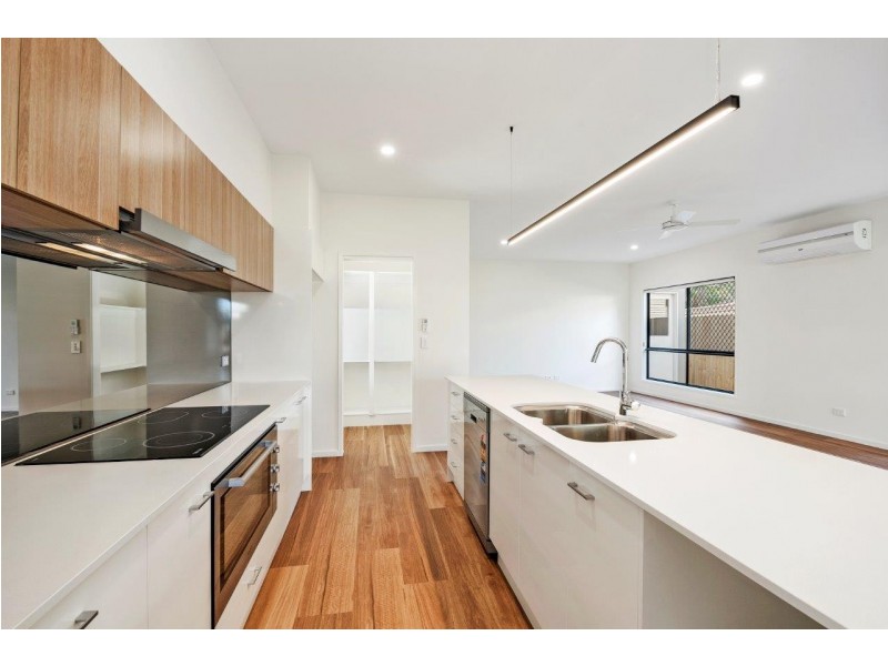 52 Biarra Street, Deagon QLD 4017