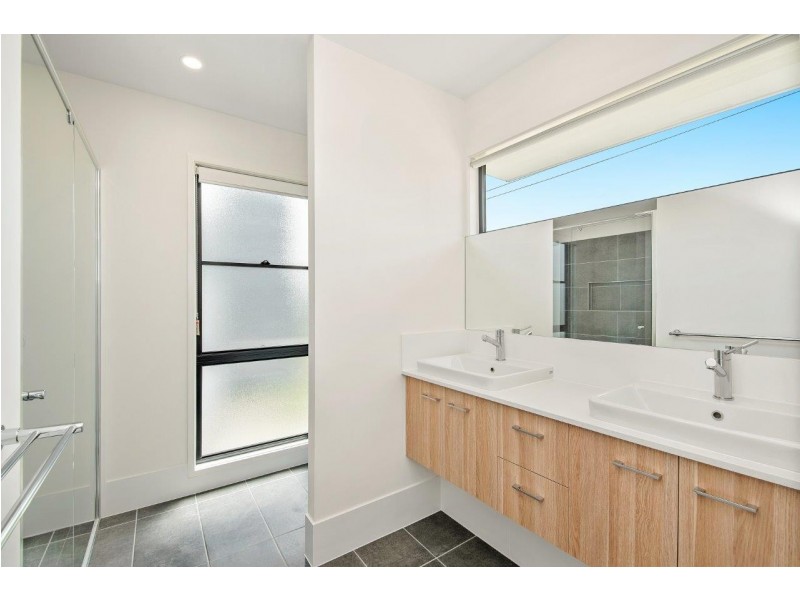 52 Biarra Street, Deagon QLD 4017