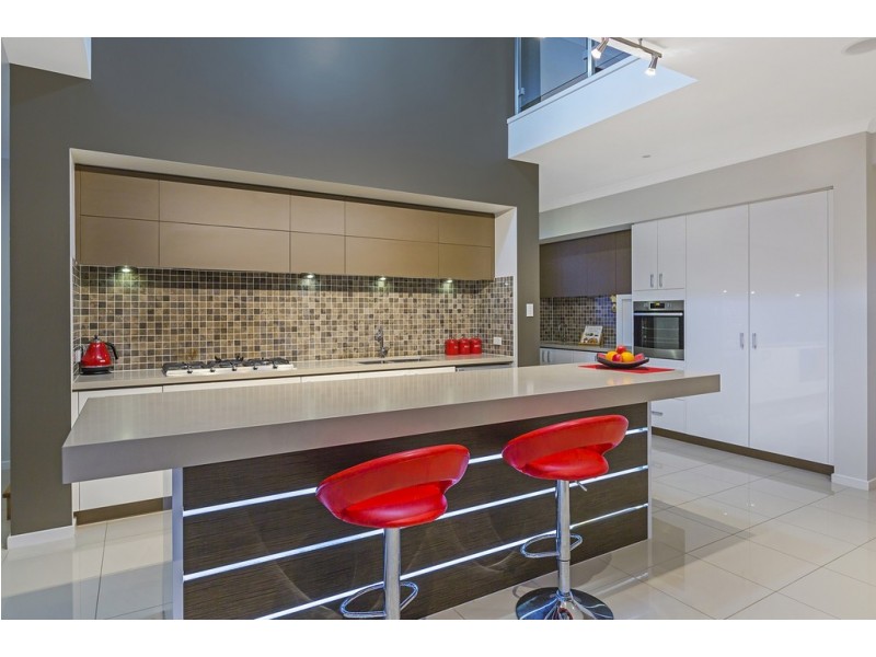 48 Williams Crescent, North Lakes QLD 4509