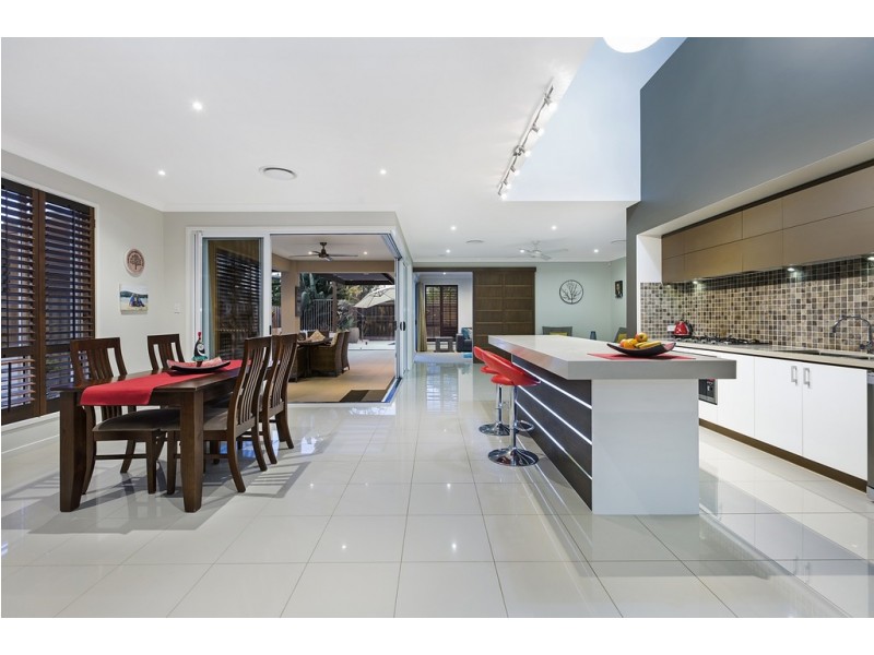 48 Williams Crescent, North Lakes QLD 4509