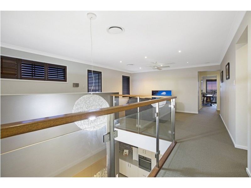 48 Williams Crescent, North Lakes QLD 4509
