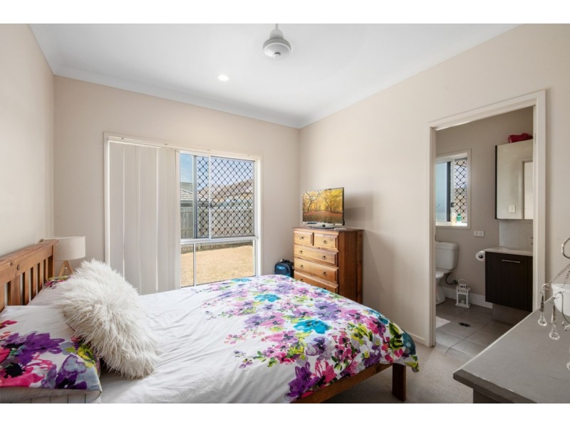156 Nicklaus Parade, North Lakes QLD 4509