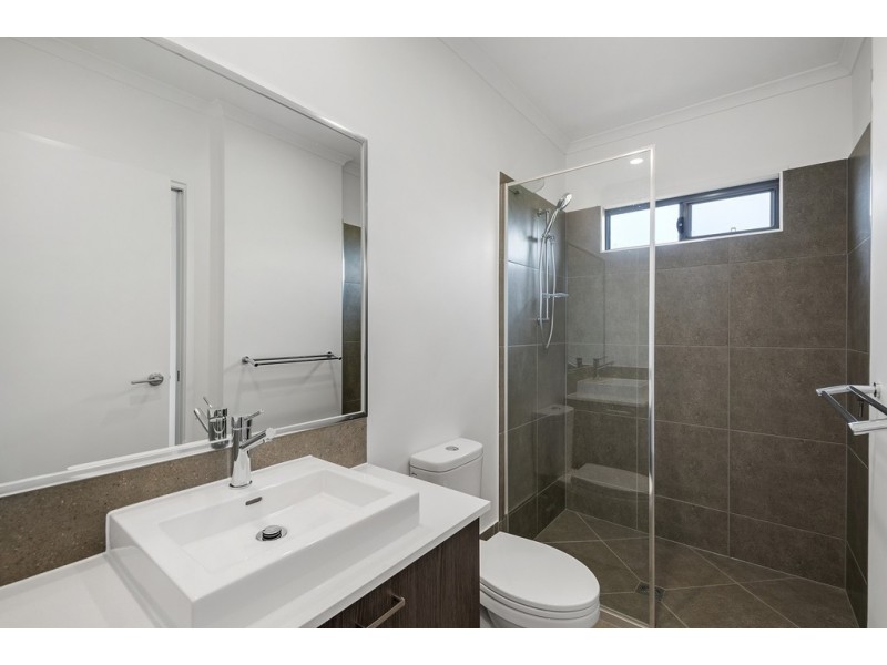 2/20 Ceylon Circuit, Griffin QLD 4503