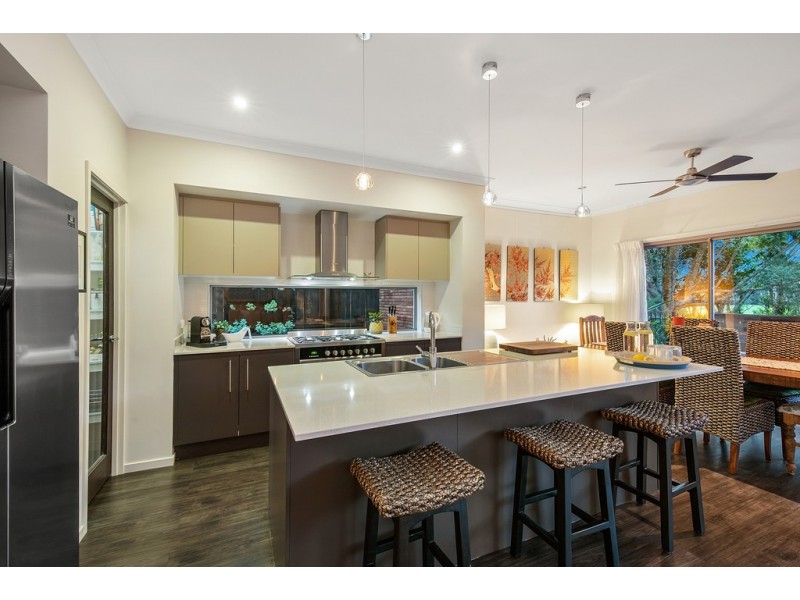 50 Elkington Circuit, North Lakes QLD 4509