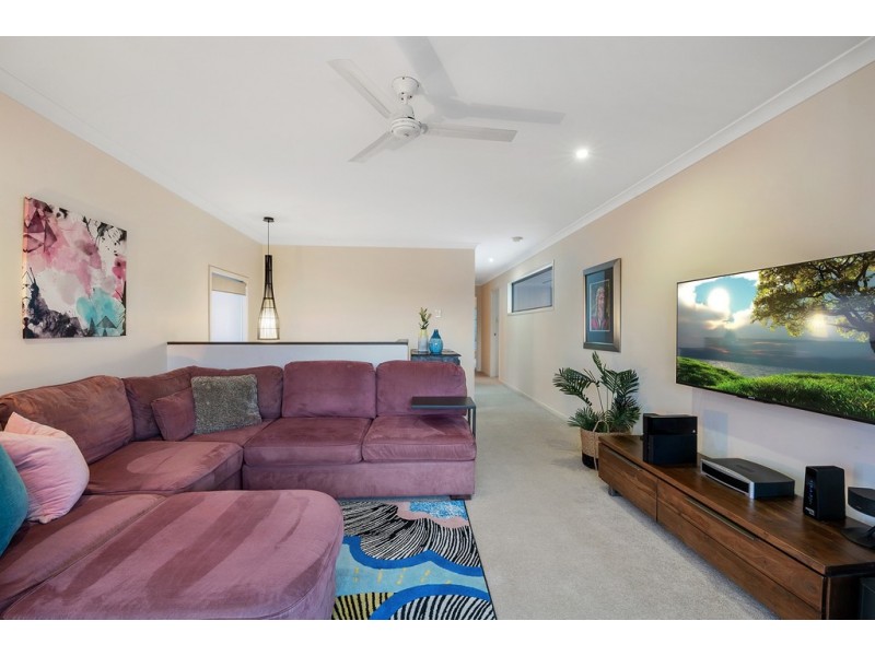 50 Elkington Circuit, North Lakes QLD 4509